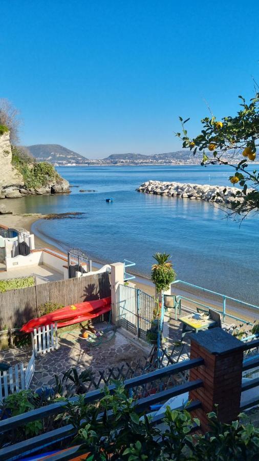 Marevestrum - Incantevole Casa Con Accesso Diretto In Spiaggia Bacoli Eksteriør bilde
